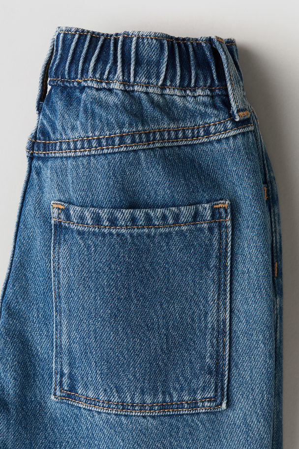 H&M Knielange Jeansshorts Denimblau