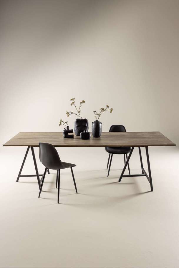 Venture Home Jepara Dining Table