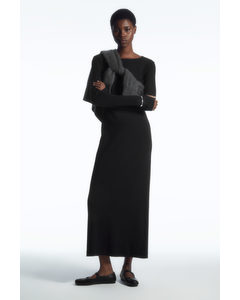 Ribbed Long-sleeved Midi Dress Black