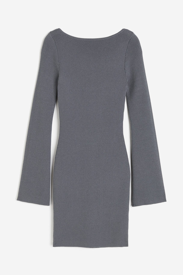 H&M Bodycon-Kleid in Rippstrick Grau