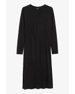 Long-sleeve Midi Dress Black