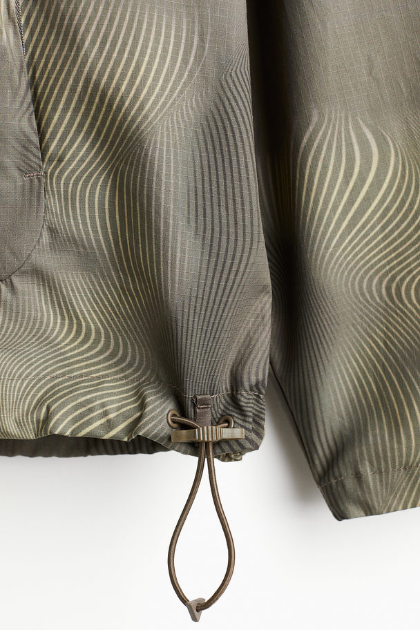 H&M Water-repellent Popover Jacket Khaki Green/patterned