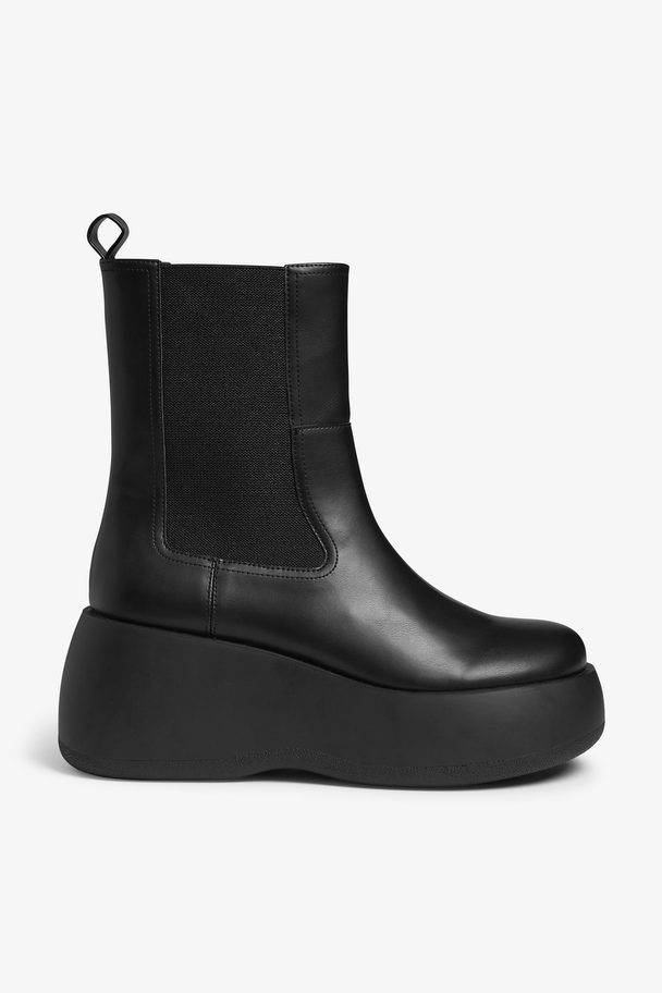 Monki Ankle-high Chelsea Flatform Boots Black