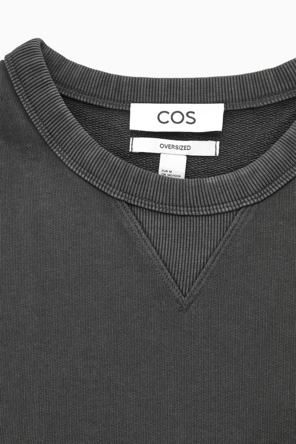 COS Oversized Heavyweight Short-sleeved Sweatshirt Washed Black