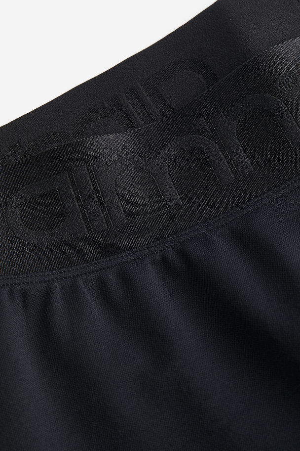 aim'n Bound Seamless Midi Shorts Black