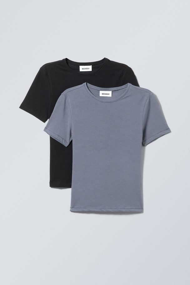 Weekday 2er-Pack körpernahe T-Shirts Schwarz