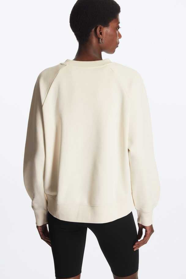 COS Cropped Sweatshirt Cream