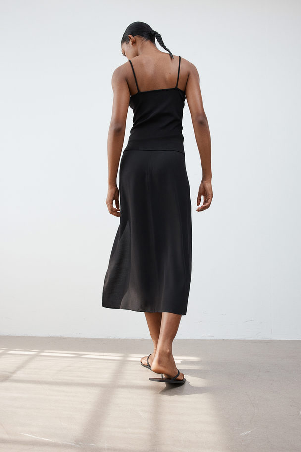 H&M Crêpe Skirt Black