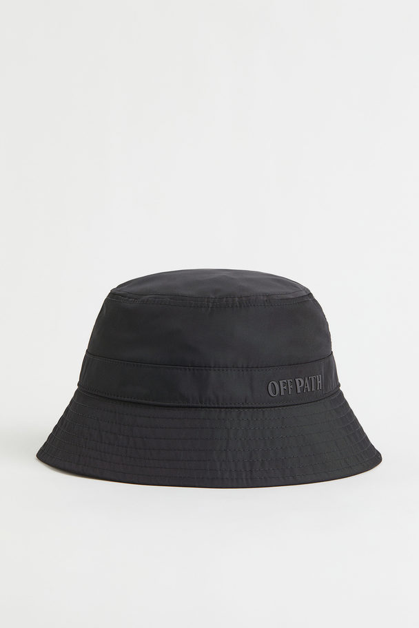 H&M Drawstring Bucket Hat Black