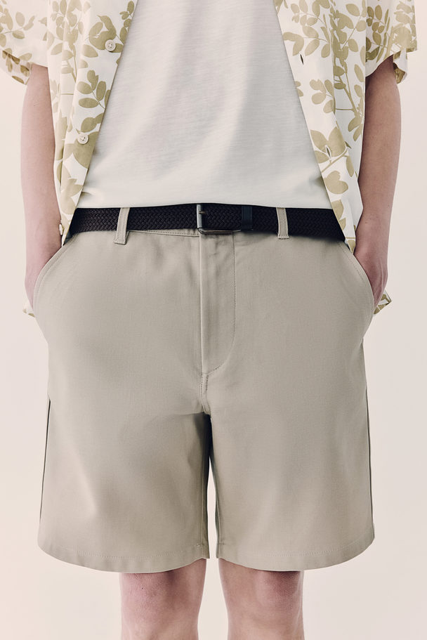 H&M Chinoshort – Regular Fit Beige