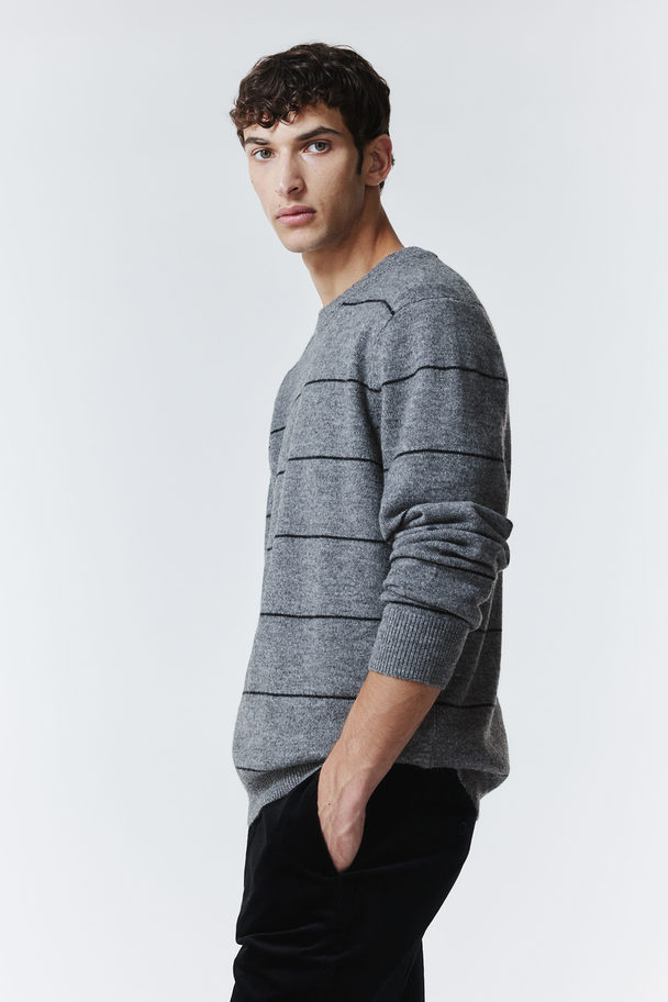 H&M Regular Fit Fine-knit Jumper Grey Marl/striped