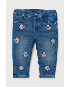 Bestickte Jeans Blau/Blumen