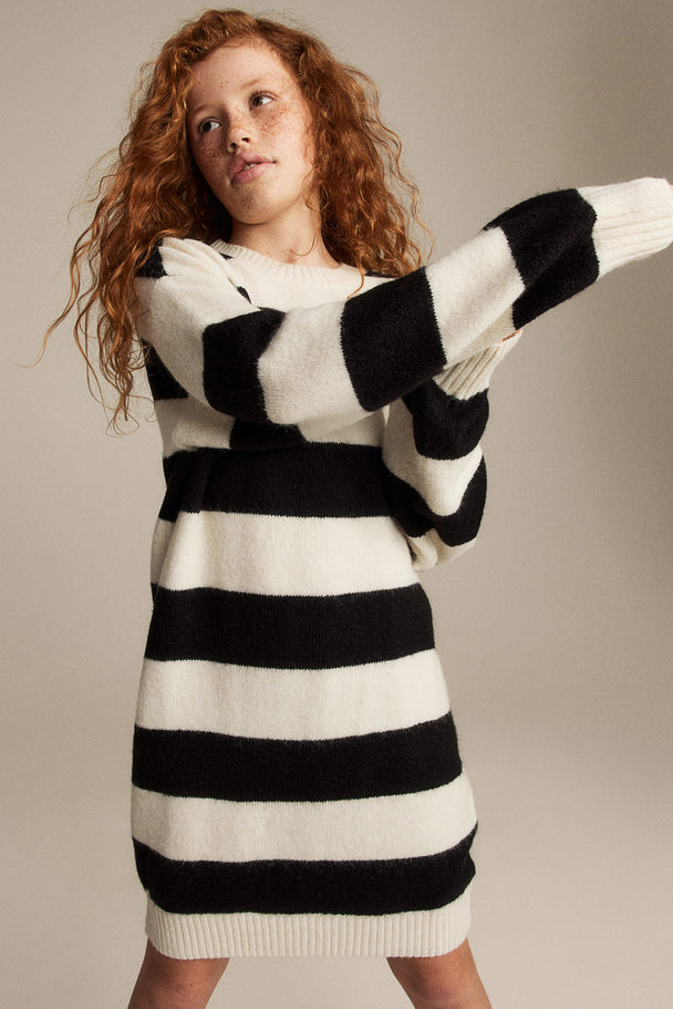 H&M Oversized Knitted Dress Natural White/striped