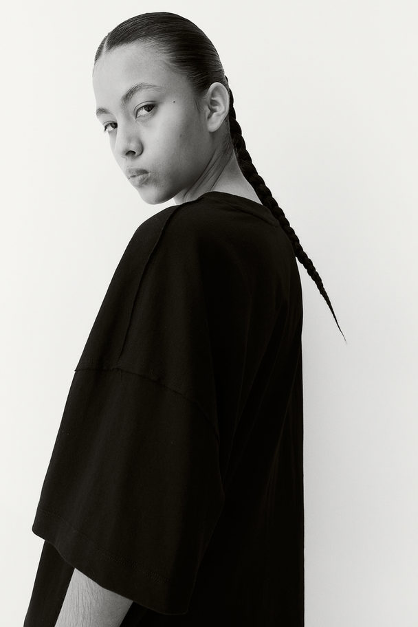 H&M Oversized Printed T-shirt Black/jennifer Lopez