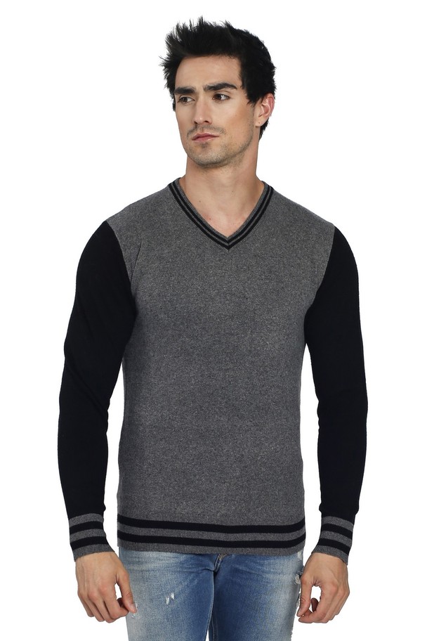 C&Jo Bi-color V-neck Sweater
