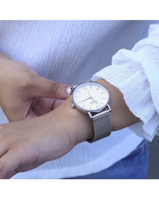 Triviaal Het beste Ruim Regal Mesh Horloge Met Zilverkleurige Band - bestellen vanaf 29.99 € |  AFOUND