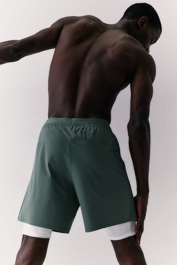 H&M DryMove ™ 2-in-1 Sportshorts