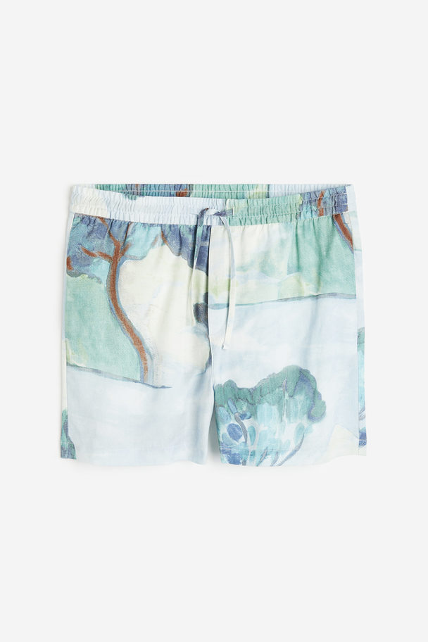 H&M Shorts aus Lyocell Regular Fit Hellblau/Landschaft