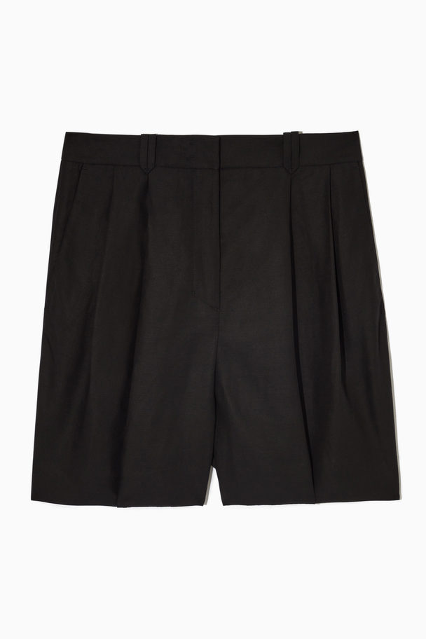 COS Pleated Shorts Black