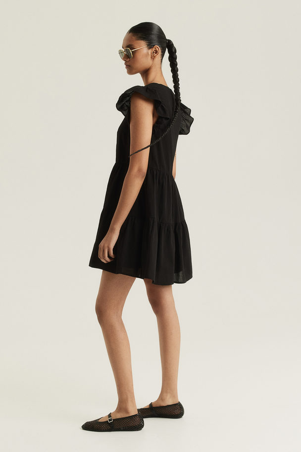 H&M Kleid mit Volantärmeln Schwarz