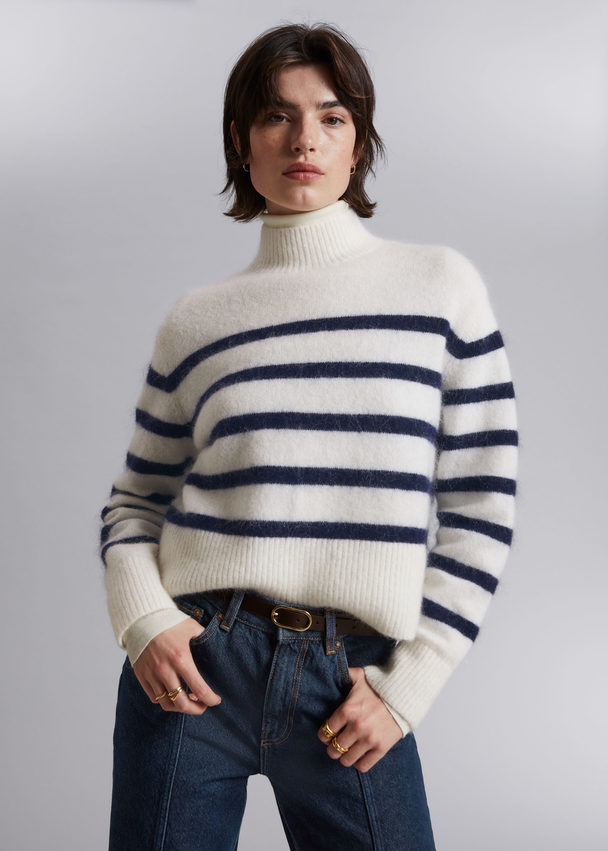 & Other Stories Cropped Mock Neck Knit Jumper White/navy