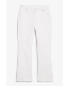 Nori Kick-flare-Jeans in Weiß Weiß