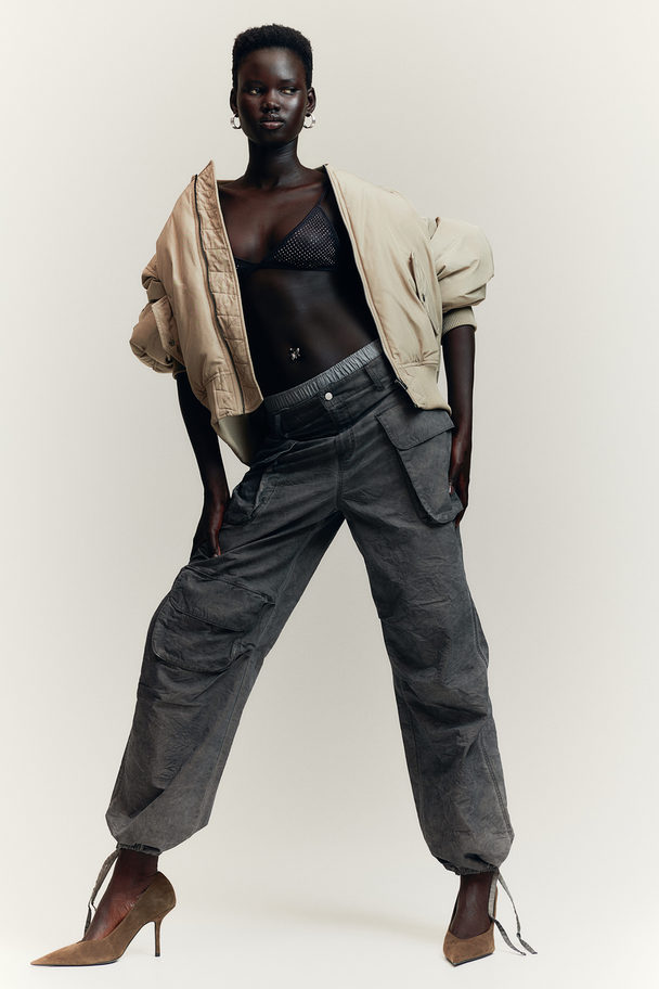 H&M Distressed-look Cargo Trousers Dark Grey