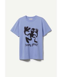 Relaxed Graphic Printed Tee Blue With Alien Graphic