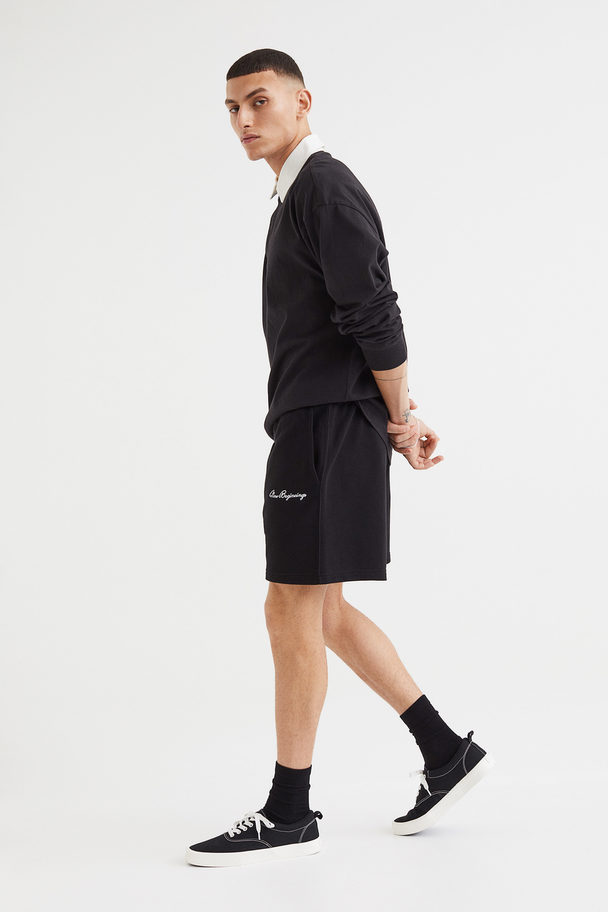 H&M Relaxed Fit Sweatshirt Shorts Black/new Beginnings
