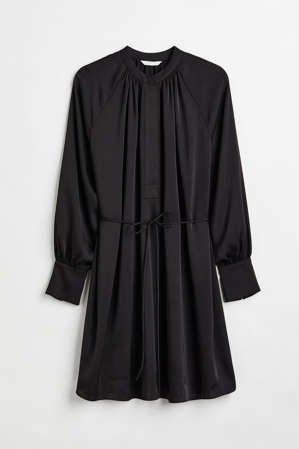 H&M Short Satin Dress Black