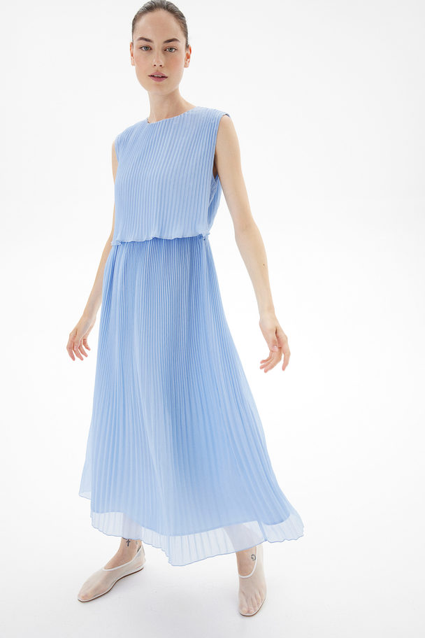 H&M Mama Pleated Nursing Dress Light Blue