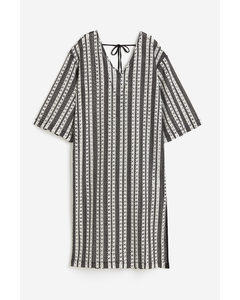 Jacquard-knit Dress Black/striped