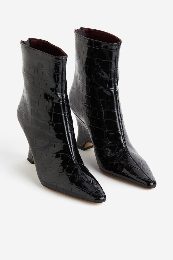 H&M Pointed Heeled Boots Black