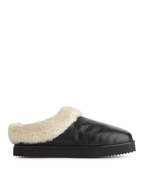 ARKET Leather Pile Slippers Black/off White