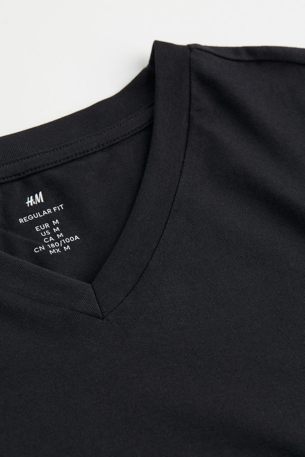 H&M Regular Fit V-neck T-shirt Black