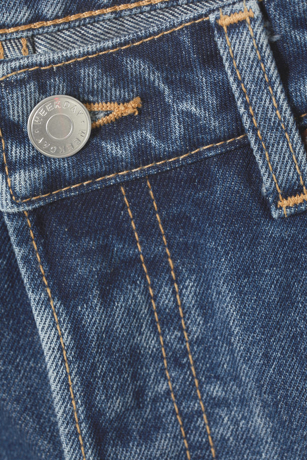 Weekday Pin Mid Raka Jeans Nobelblå