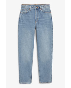 Taiki Haighwaist-Jeans mit schmal zulaufendem extralangen Bein in Blau Country-Blau