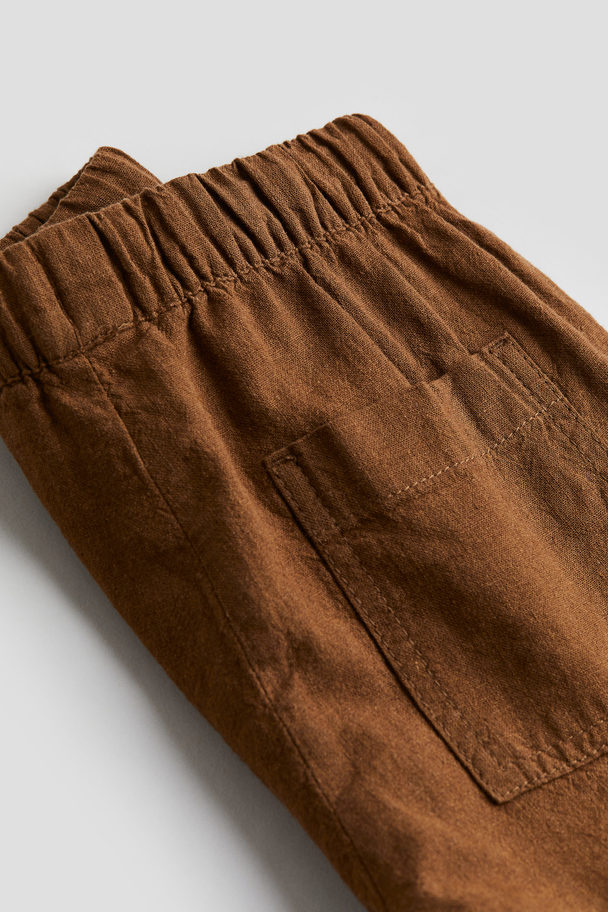 H&M Pull-on-Shorts aus Leinenmix Braun