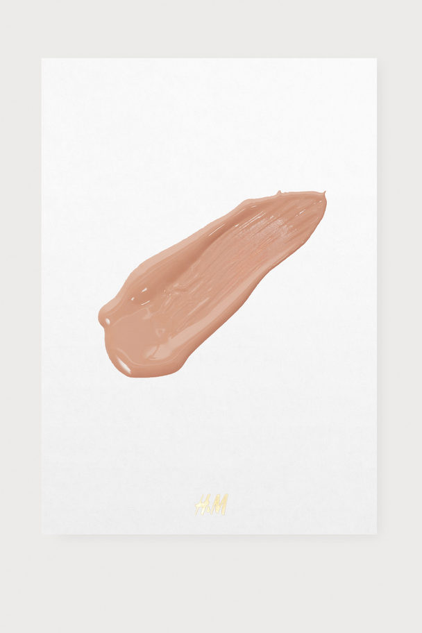 H&M All-Day Flüssige Foundation Chestnut