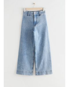 Wide Cropped Jeans Hellblau