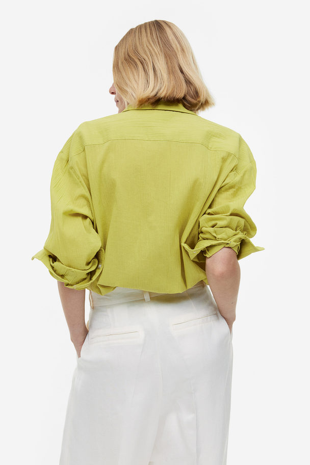 H&M Oversized, Crinkled Skjorte Gulgrøn