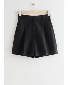 Tailored Linen Shorts Black