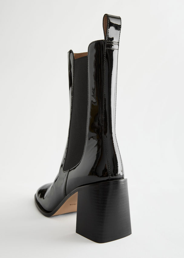 & Other Stories Chelsea-Boots aus Leder mit Absatz Schwarz