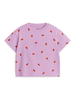 Ribbstickad T-shirt Lila