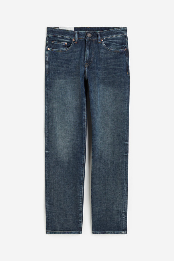 H&M Xfit® Straight Regular Jeans Blauw