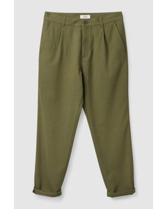 Relaxed-fit Tapered Chinos Khaki Green