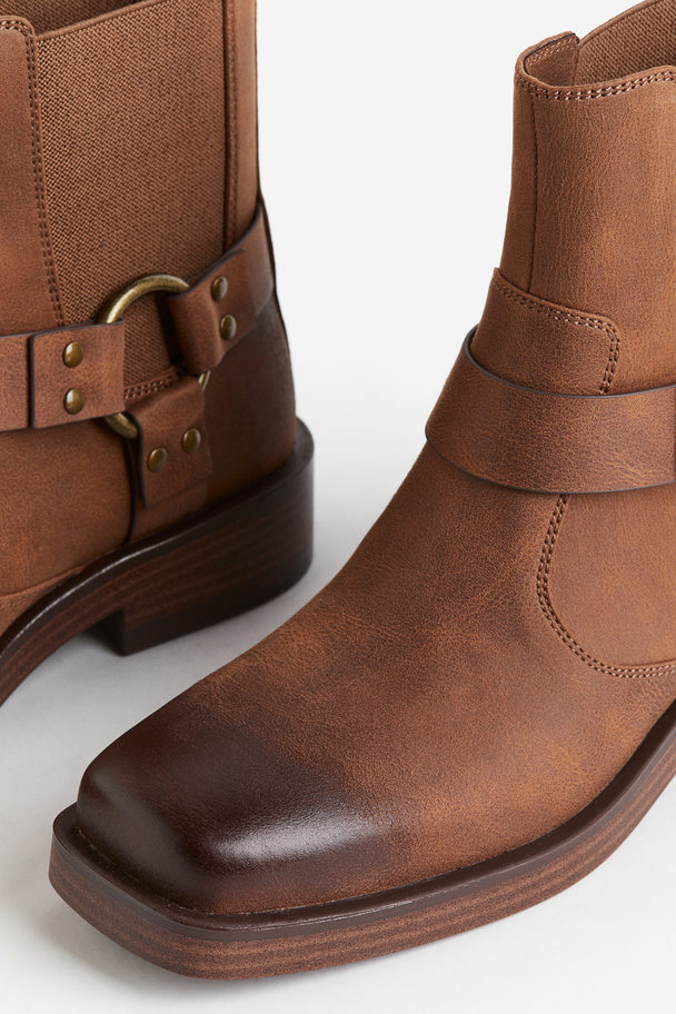 H&M Boots Brown