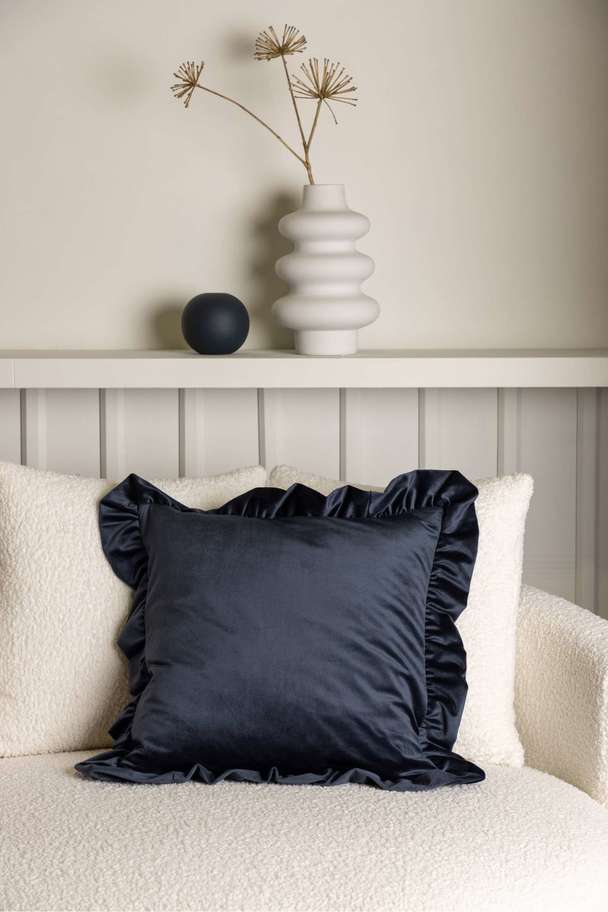 Venture Home Hailey Cushion Cover