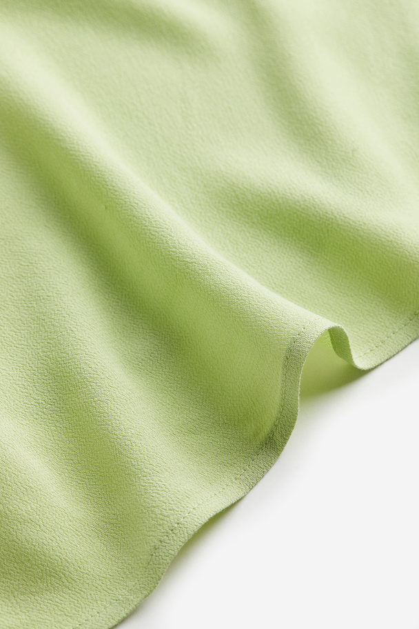 H&M Mama Tie-detail Dress Light Green