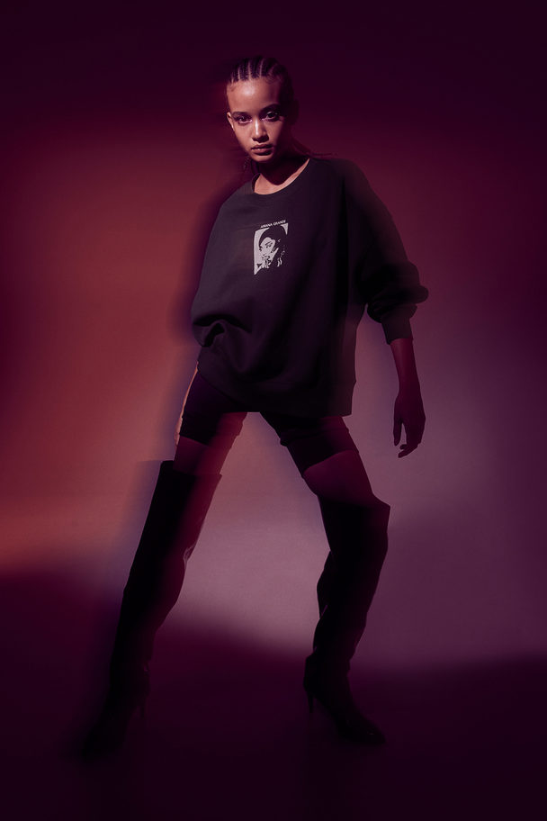 H&M Printed Sweatshirt Black/ariana Grande